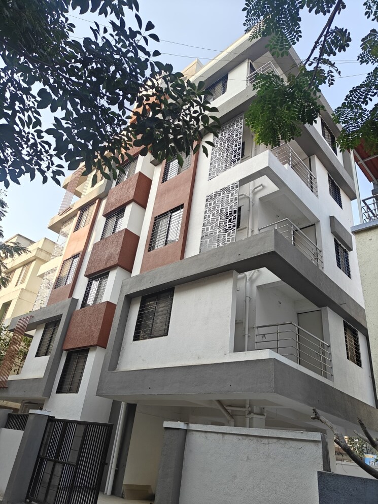 Cover Image, ravet Pg For Boys & Girls In Ravet 9772884