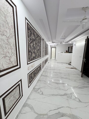 2 BHK Builder Floor For Sale in Govindpuri