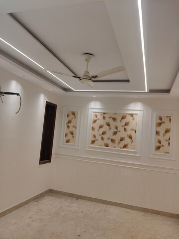 3 BHK Builder Floor For Sale in Govindpuri