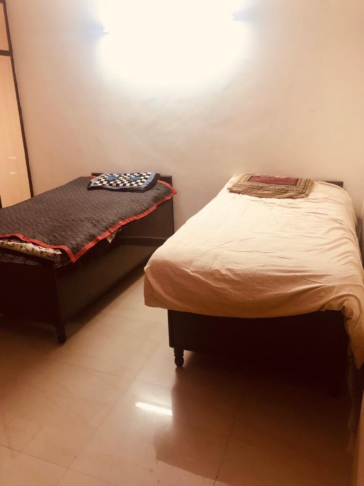 Bedroom, sector 99 2 Bedroom 450 Sq.Ft. Independent House In Sector 99 Noida 9772931