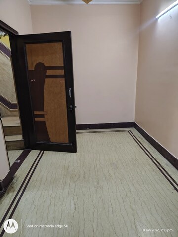 Room in 2 BHK Independent House at Sector 11 – for Rent