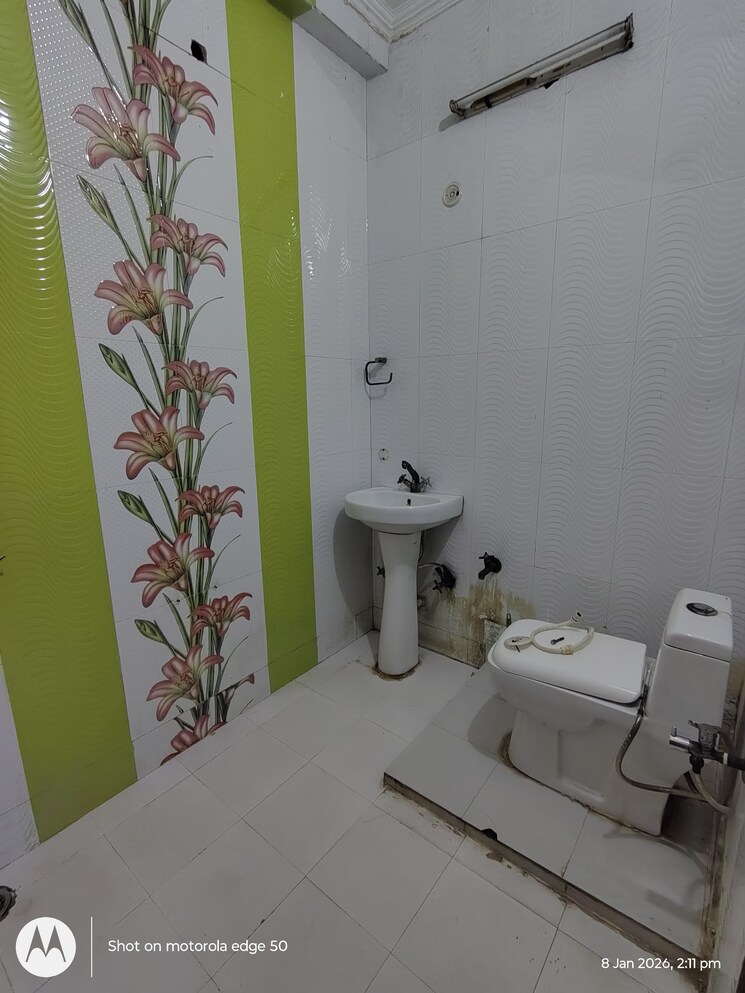 Bathroom, sector 11 2 Bedroom 2150 Sq.Ft. Independent House In Sector 11 Noida 9773003