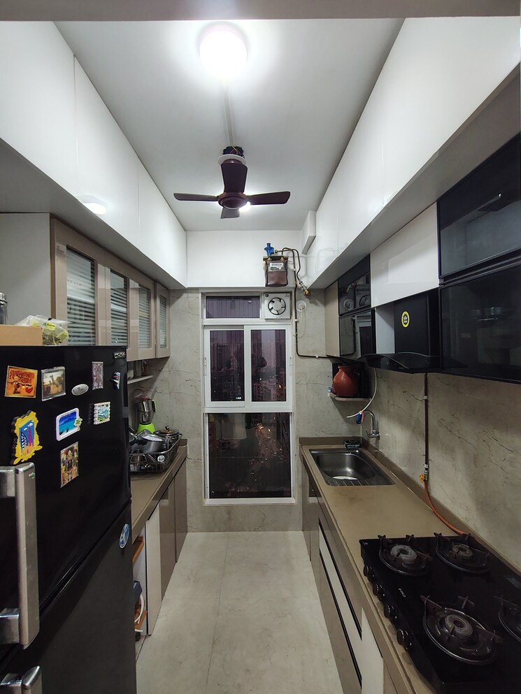 Kitchen, dosti-oro-67 2 Bedroom 610 Sq.Ft. Apartment In Kandivali West Mumbai 9773037