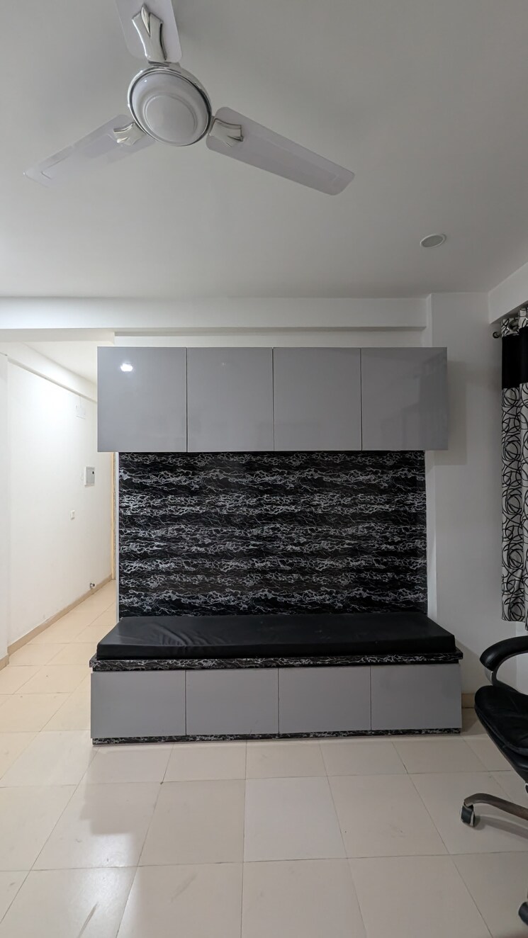 Bedroom, puri-pranayam 3 Bedroom 1857 Sq.Ft. Apartment In Sector 82 Faridabad 9773082