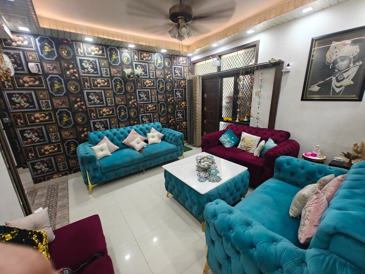 Bedroom, vikas puri 3 Bedroom 250 Sq.Yd. Builder Floor In Vikas Puri Delhi 9773043