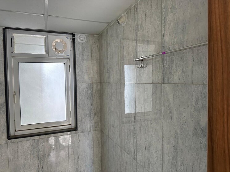 Bathroom, kolte-patil-life-republic-oro-avenue 2 Bedroom 657 Sq.Ft. Apartment In Hinjewadi Pune 9773026