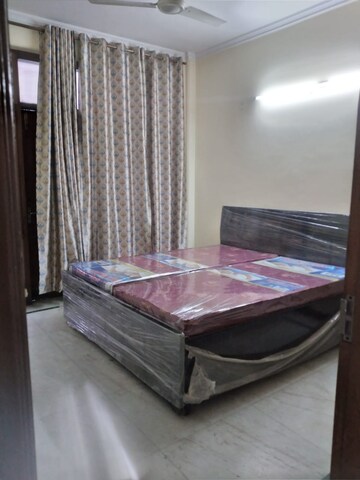 Bedroom in 3 BHK Builder Floor at Ansal Sushant Apartments, Sushant Lok I – for Rent