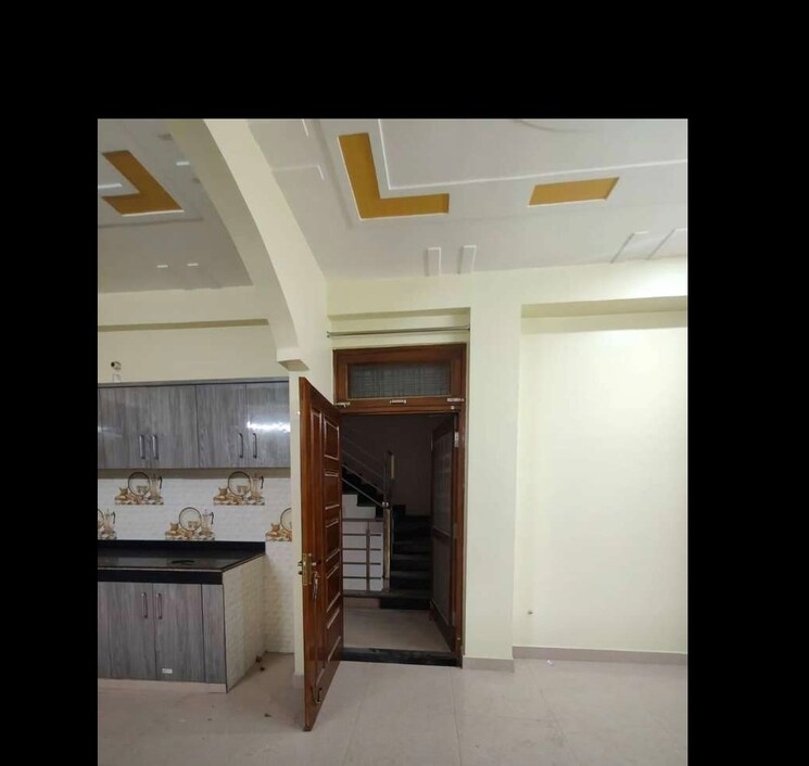 undefined, dayal-friends-colony 2 Bedroom 1600 Sq.Ft. Independent House In Amar Shaheed Path Lucknow 9773104