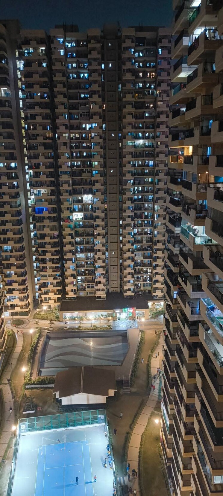 Cover Image, gaur-city-7th-avenue 2 Bedroom 1075 Sq.Ft. Apartment In Sector 4 Greater Noida Greater Noida 9773120