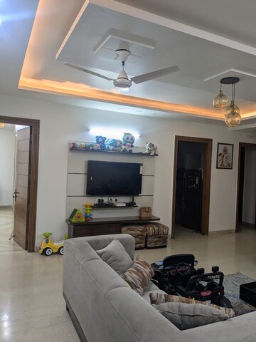 Living Room in 1.5 BHK Builder Floor at Vasant Kunj – for Rent
