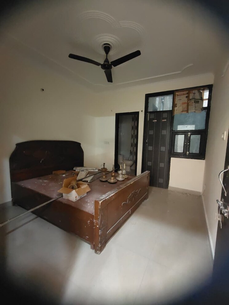 Cover Image, chattarpur 3 Bedroom 150 Sq.Yd. Builder Floor In Chattarpur Delhi 9773159