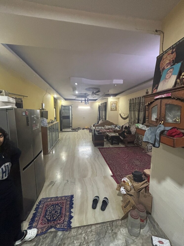 Team Area, sector 30 3 Bedroom 230 Sq.Yd. Builder Floor In Sector 30 Faridabad 9773151