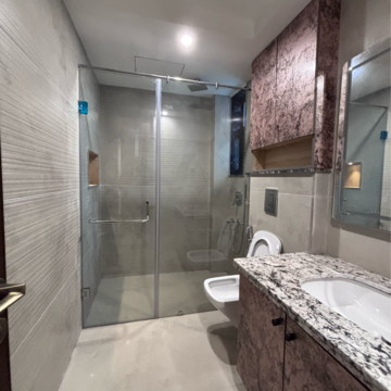 Bathroom in 3 BHK Builder Floor at Hauz Khas – for Sale