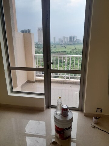 Bathroom in 2 BHK Apartment at Pioneer Park Araya, Sector 61 – for Rent
