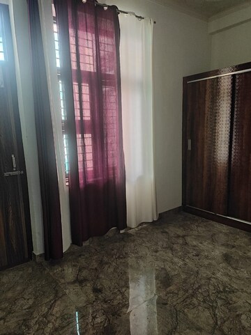 Bedroom in 3 BHK Apartment at Shyam Nagar – for Rent