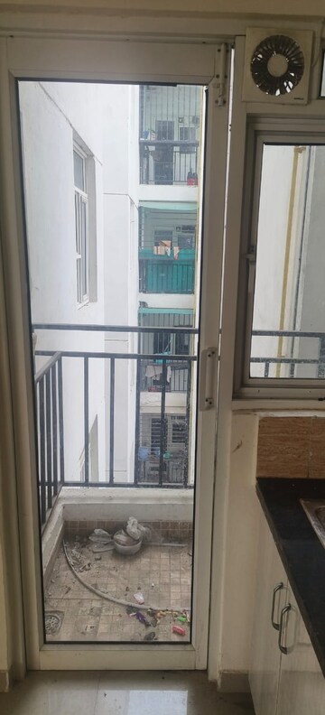 3 BHK Apartment For Rent in Omaxe R2, Gomti Nagar