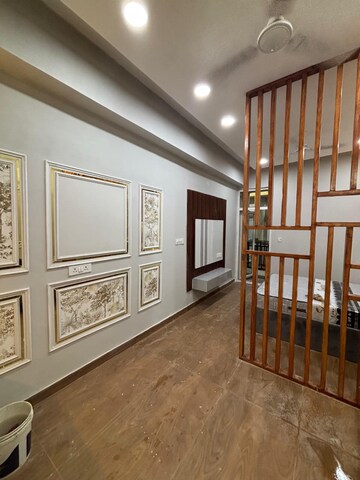 Room in Studio Apartment at Sector 1 Greater Noida – for Sale