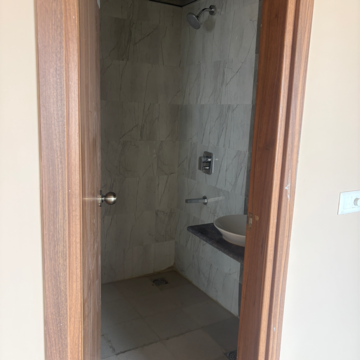 Bathroom in 4 BHK Apartment at Azeagaia Botanica, Vrindavan Yojna – for Sale