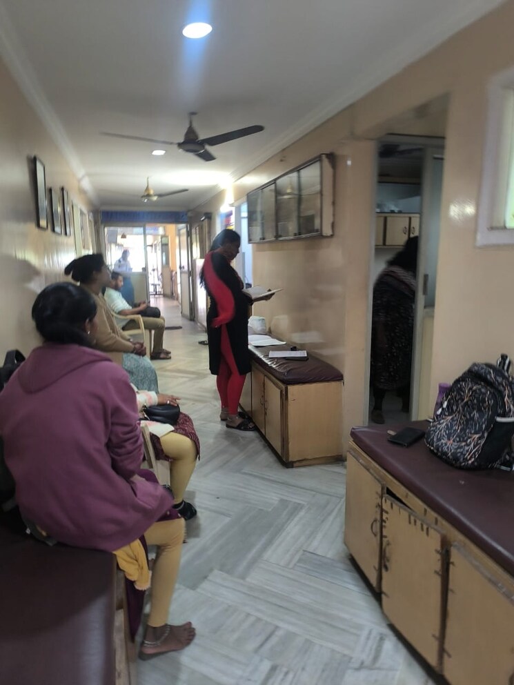 Cover Image, maharani peta Commercial Office Space 1452 Sq.Ft. In Maharani Peta Vizag 9773274