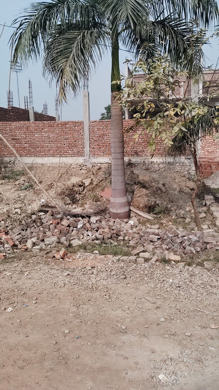 undefined, knowledge park ii greater noida  2700 Sq.Ft. Plot In Knowledge Park Ii Greater Noida Greater Noida 9773292