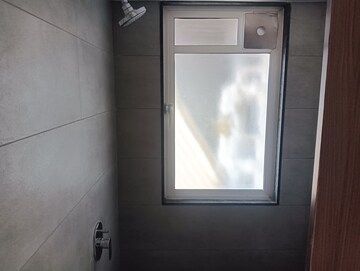 Room in 3 BHK Apartment at Pride Purple Park Titan, Hinjewadi – for Rent