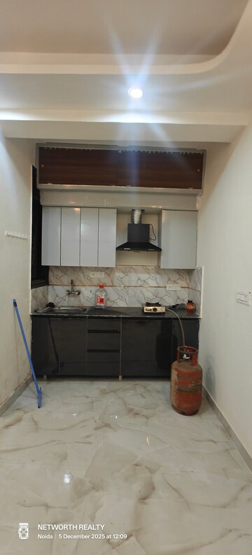 Kitchen in 1 BHK Builder Floor at Sector 73 – for Sale