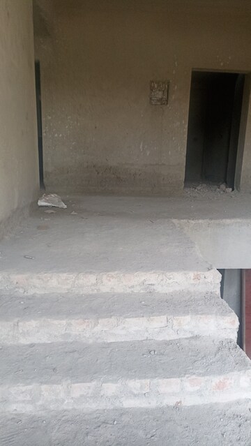 Room in  Co-working Space at SVP Gulmohur Garden Phase 2, Raj Nagar Extension – for Sale