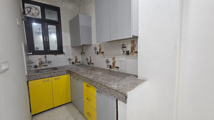 Kitchen, saket 1 Bedroom 350 Sq.Ft. Builder Floor In Saket Delhi 9773360