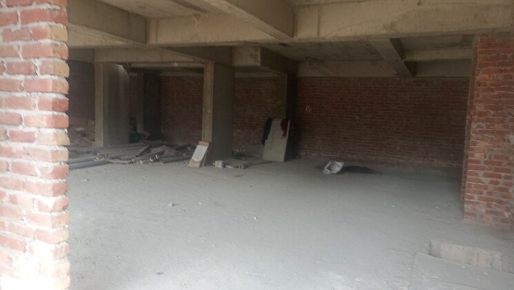  Parking, svp-gulmohur-garden-phase-2 Commercial Co Working Space 7000 Sq.Ft. In Raj Nagar Extension Ghaziabad 9773392