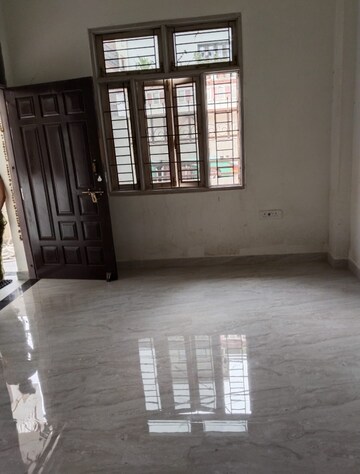 Room in 2 BHK Independent House at Indira Nagar – for Rent