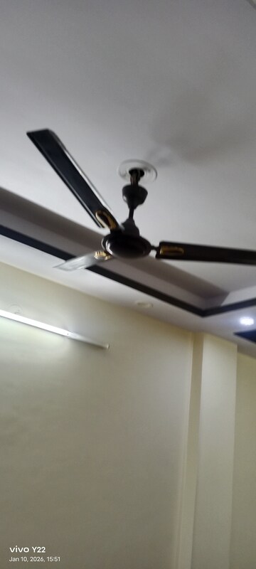 Furnished Amenities in 2 BHK Independent House at Laxmi Nagar – for Rent