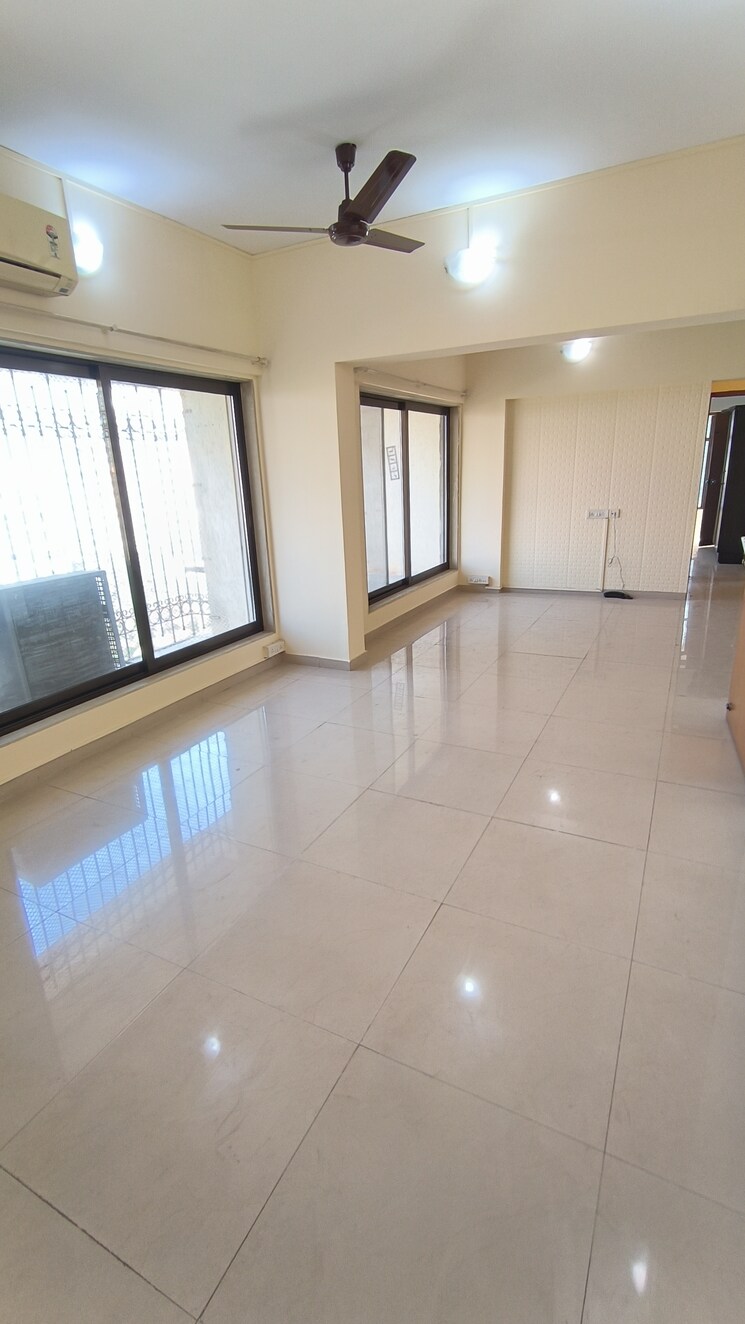 Cover Image, atlanta-heights 2.5 Bedroom 900 Sq.Ft. Apartment In Prabhadevi Mumbai 9773409