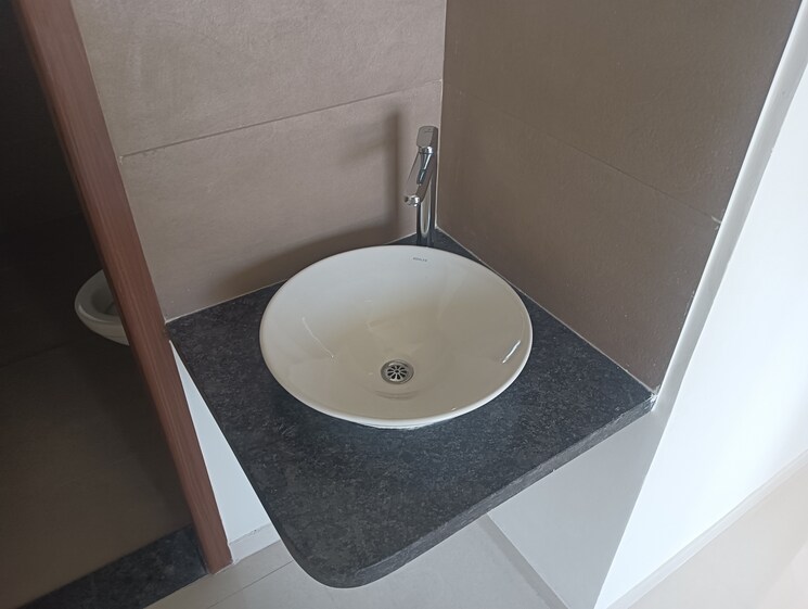 Bathroom, pride-purple-park-titan 3 Bedroom 960 Sq.Ft. Apartment In Hinjewadi Pune 9773297