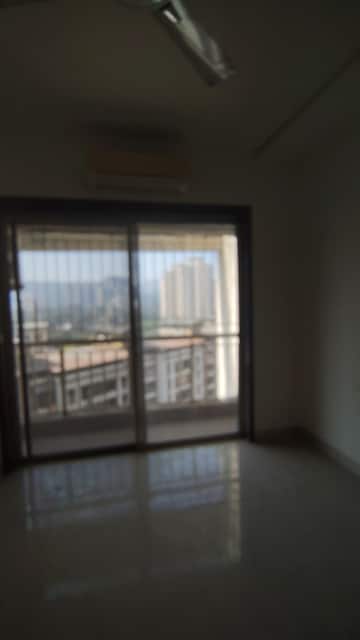 Room in 2 BHK Apartment at Regency Heights, Ghodbunder Road – for Rent