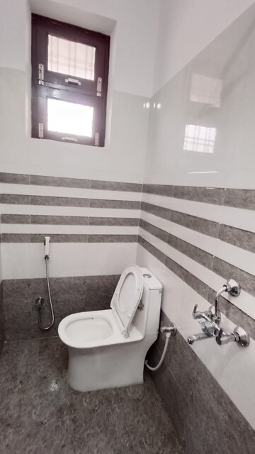 Bathroom in 1 RK Independent House at Tiwaripur – for Rent