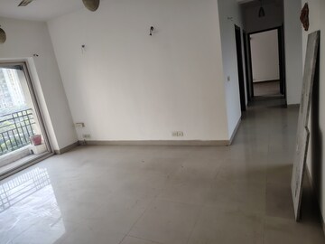 Room in 3 BHK Apartment at Uppal Plumeria Garden Estate, Omicron Iii Greater Noida – for Rent