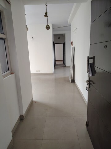 Bathroom in 3 BHK Apartment at Uppal Plumeria Garden Estate, Omicron Iii Greater Noida – for Rent