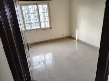 Room in 3 BHK Apartment at Uppal Plumeria Garden Estate, Omicron Iii Greater Noida – for Rent
