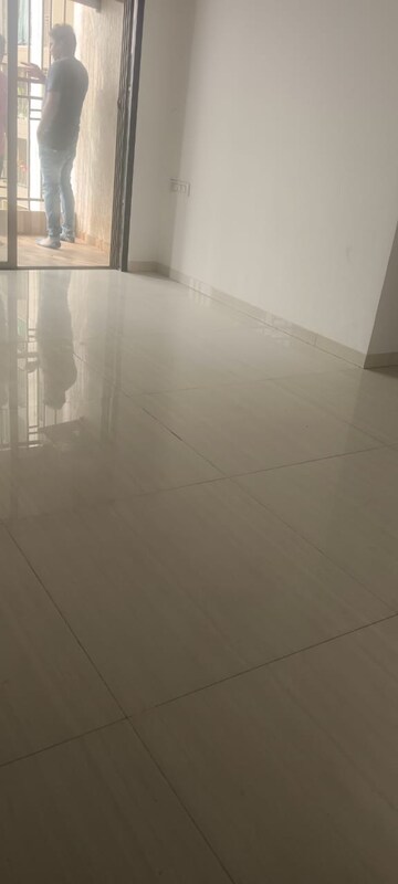 Room in 1 BHK Apartment at Regency Anantam, Dombivli East – for Rent