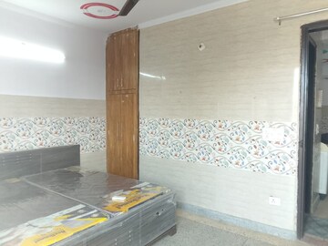 Room in 2 BHK Builder Floor at Kalkaji – for Sale