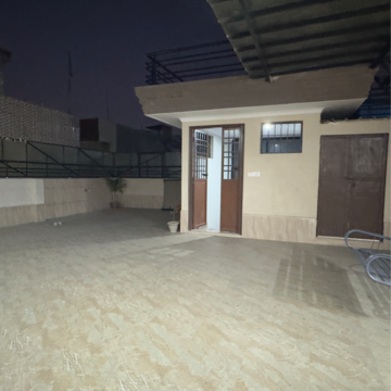 Room in 1 RK Builder Floor at Chattarpur – for Rent