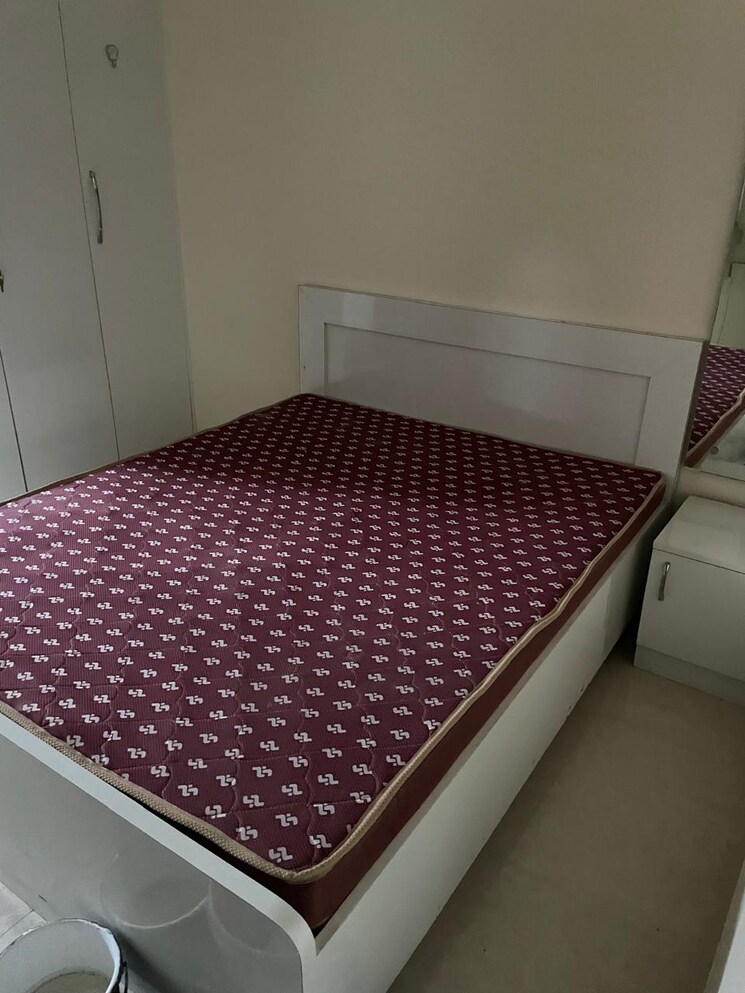 Bedroom, emaar-mgf-emerald-hills 3 Bedroom 1380 Sq.Ft. Builder Floor In Sector 65 Gurgaon 9773473