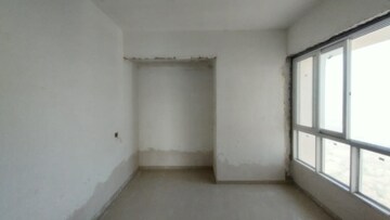 Room in 1 BHK Apartment at Vijay Orovia, Ghodbunder Road – for Rent