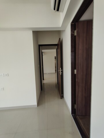 Furnished Amenities in 1 BHK Apartment at Dosti Greater Thane, Kalher – for Sale