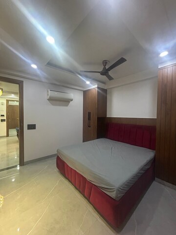 Bedroom in 4 BHK Apartment at Saket – for Rent