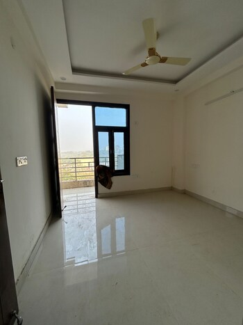 3 BHK Flat for Sale in Chattarpur, Delhi