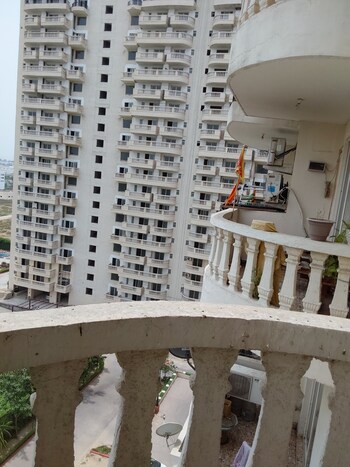 2.5 BHK Flat for Sale in Sector 70, Faridabad