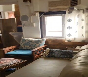 1 BHK Apartment For Rent in Dadar East