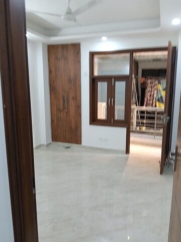 Room in 2 BHK Builder Floor at Freedom Fighters Enclave – for Rent