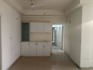 Living Room in 3 BHK Apartment at Moti Nagar – for Rent